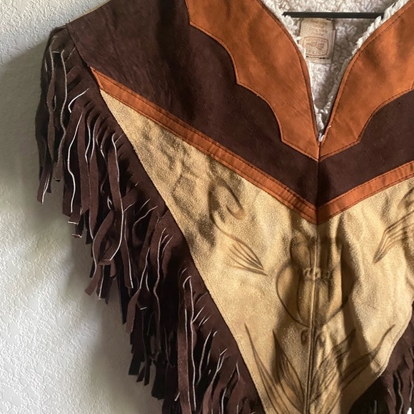 Vintage HECHO EN MEXICO Leather Suede Floral Western Brown Tan Fringed Poncho - Picture 8 of 16